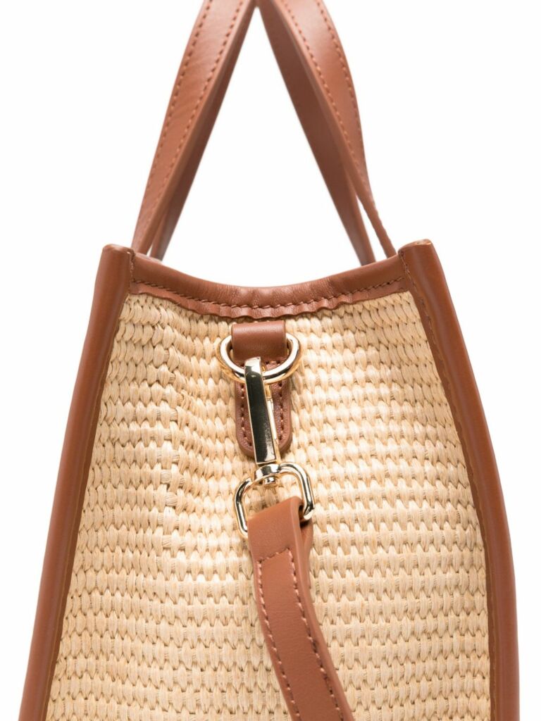 MC2 ST. Barth Borsa