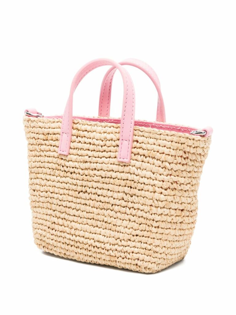 MC2 ST. Barth Borsa
